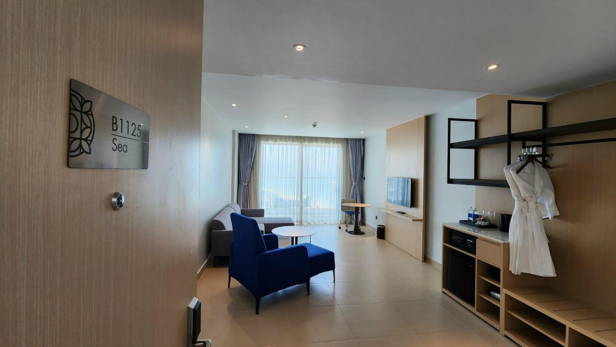 The Cam Ranh Oceanview Lejlighed Eksteriør billede