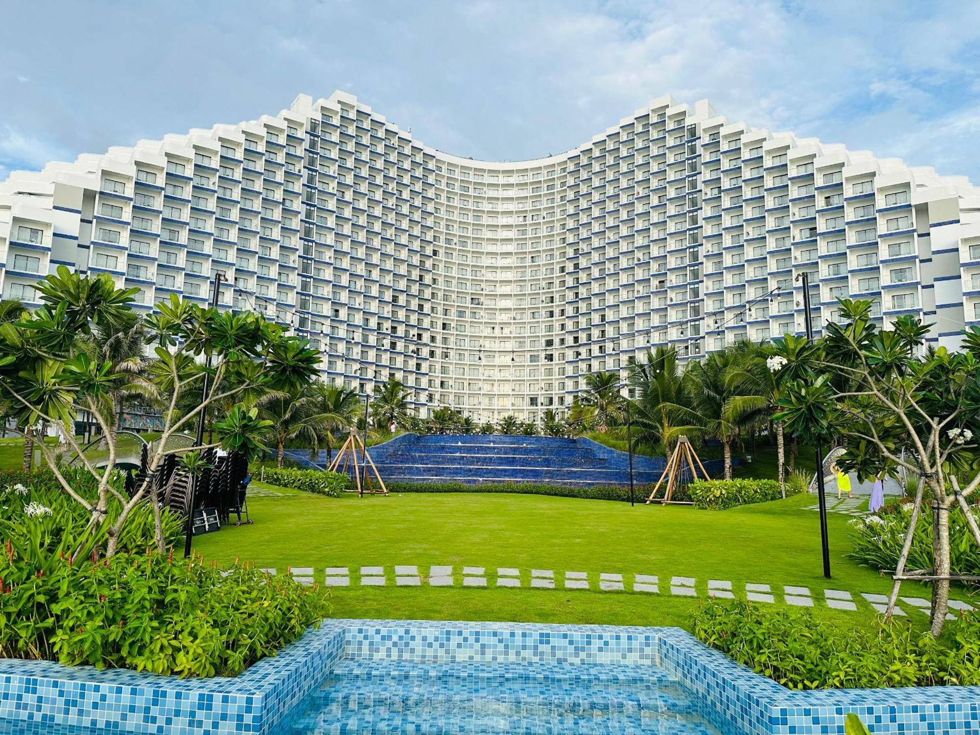 The Cam Ranh Oceanview Lejlighed Eksteriør billede